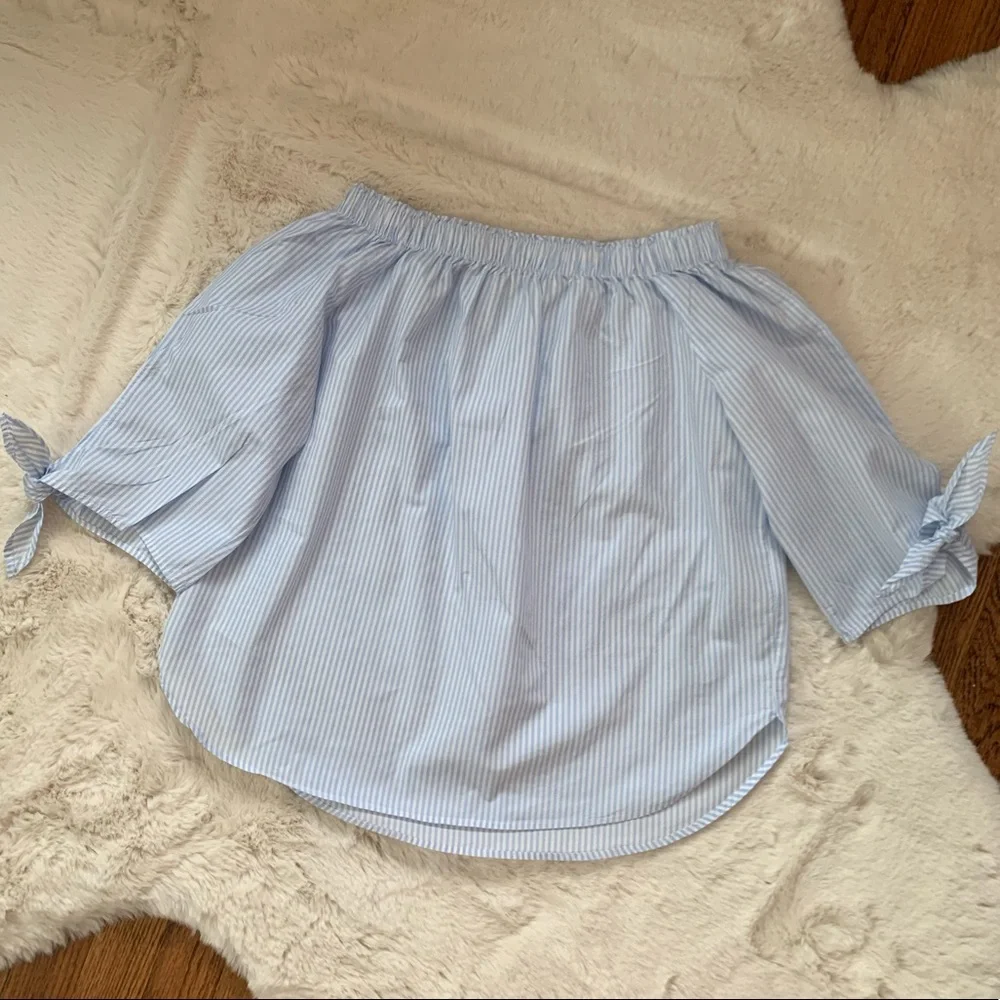H&M L.O.G.G. White and Light Blue Striped Top - Picture 3 of 8